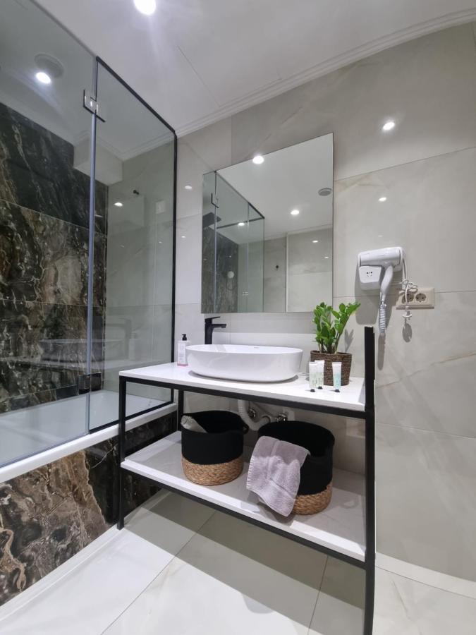 Fiorzakynthos City Apartments מראה חיצוני תמונה